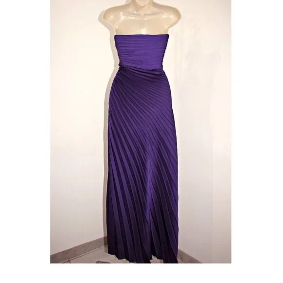 chinese dress ladies Bianca Strapless Pleated Maxi Dress main image 0